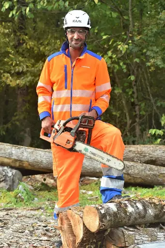customized work uniform